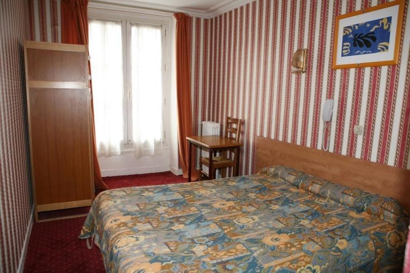 Sully Hotel Parigi Camera foto