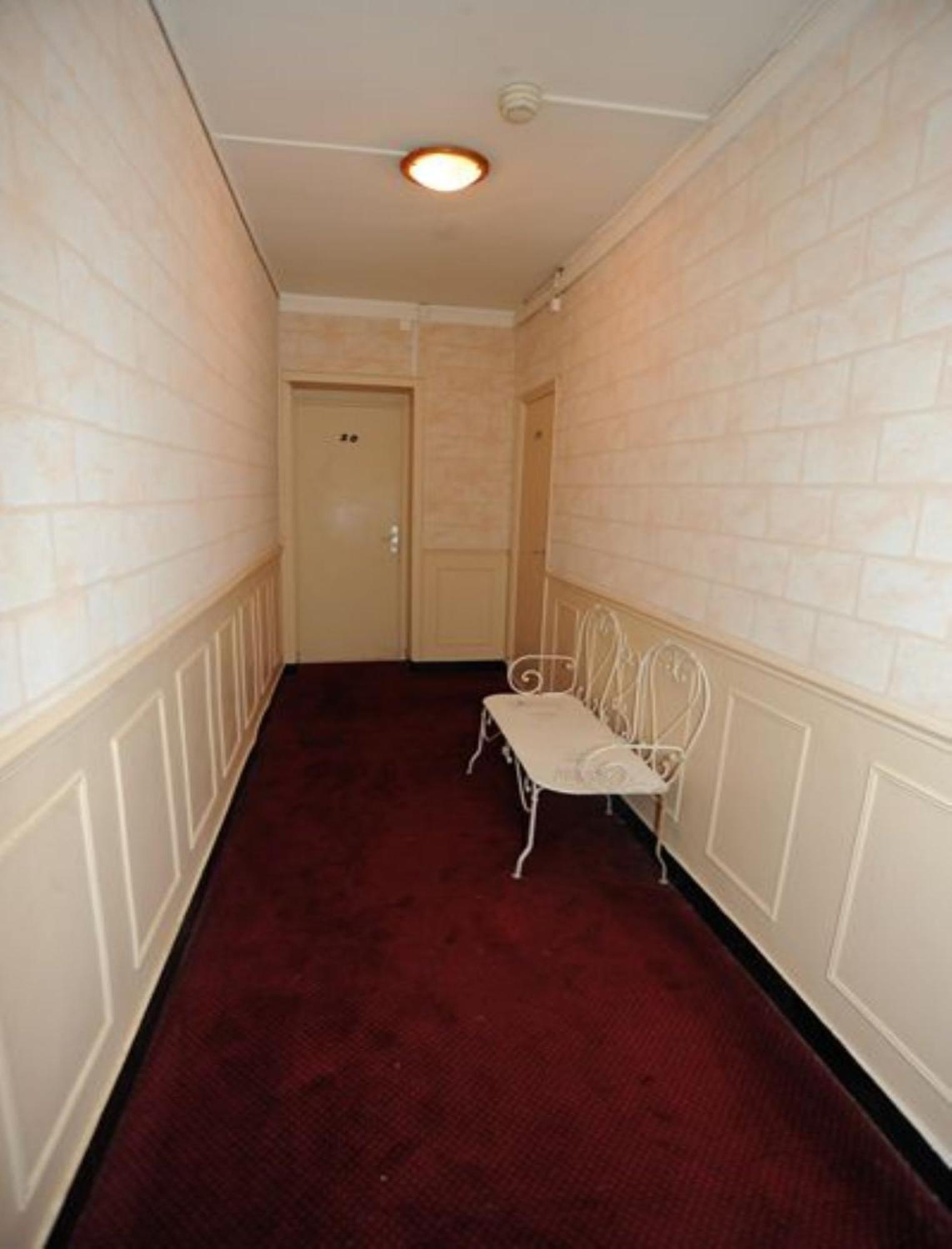 Sully Hotel Parigi Esterno foto