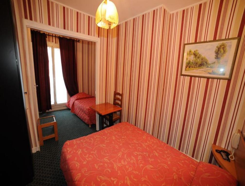 Sully Hotel Parigi Camera foto
