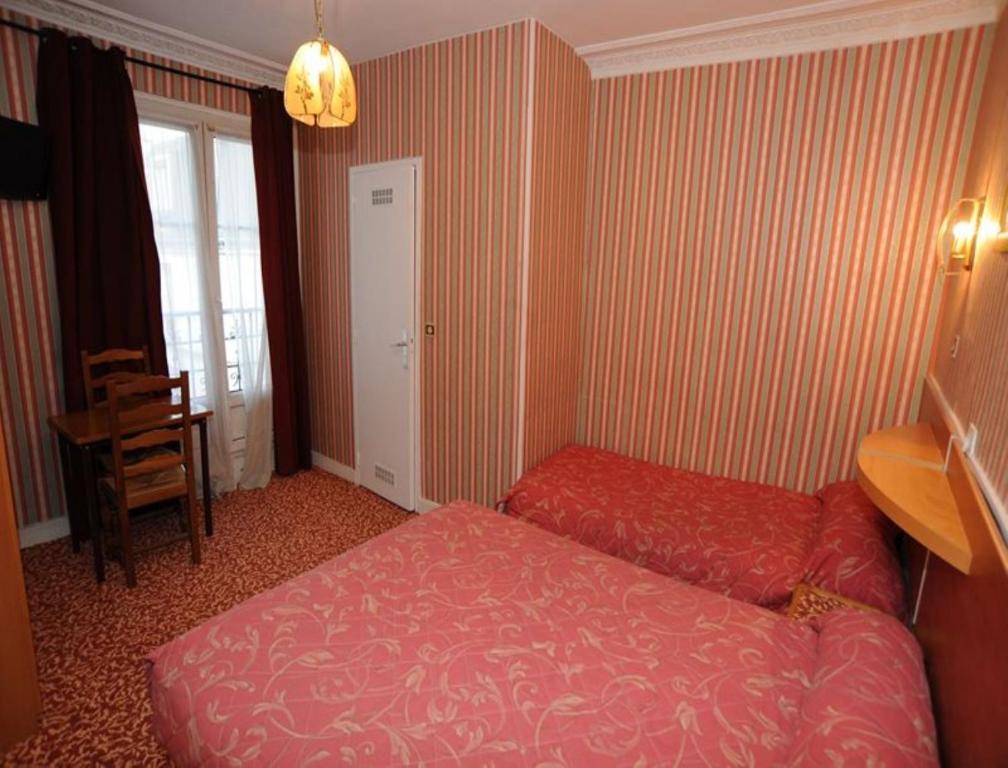 Sully Hotel Parigi Camera foto